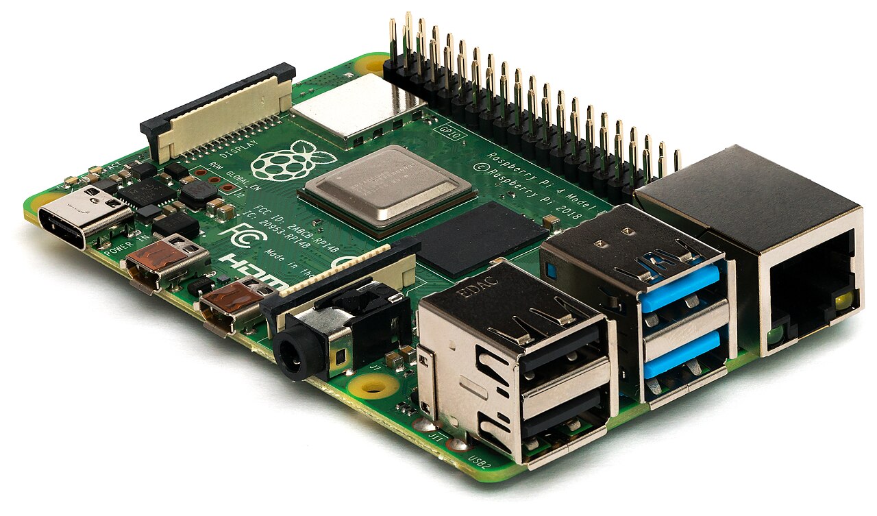 Adafruit Metro ESP32-P4 Hydra Puts Raspberry Pi-Format DSI and CSI Ports on a $34.95 Uno-Shaped Board