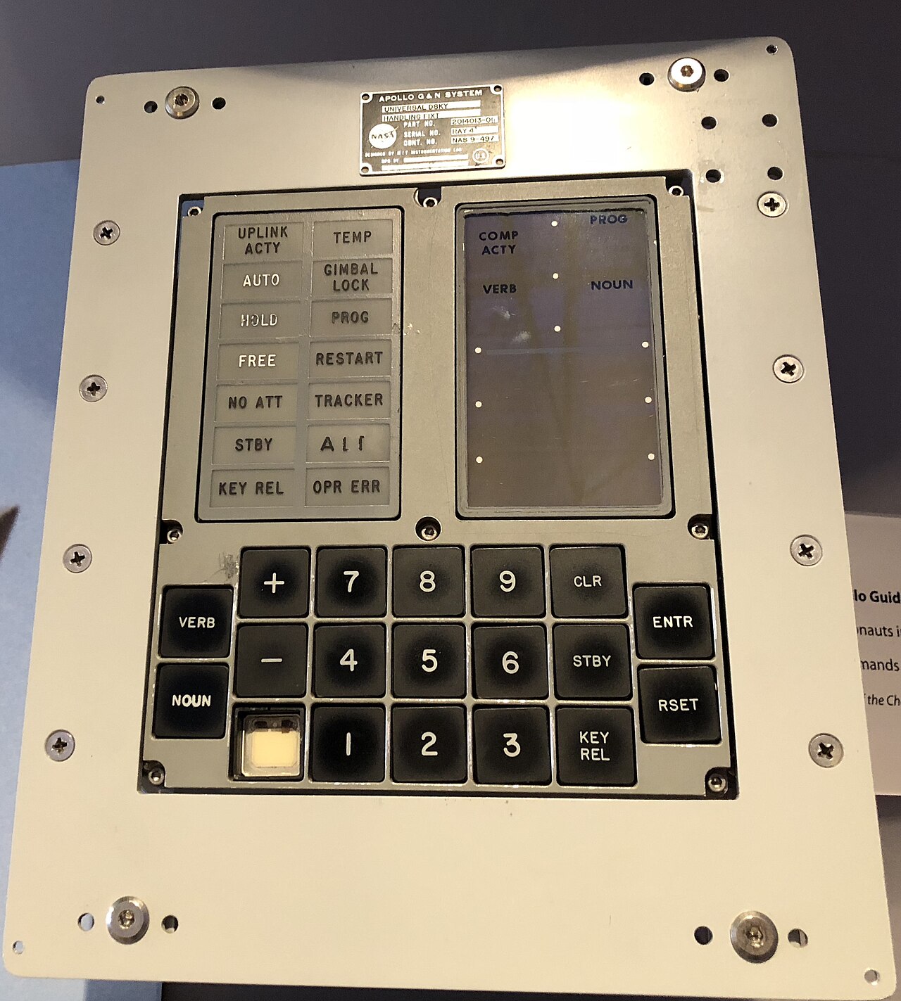 Recreate Apollo: A Raspberry Pi Runs Apollo 13 Command Module Software Inside a 1:1 3D-Printed DSKY